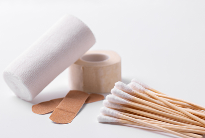 How to Use Adhesive Bandages Correctly